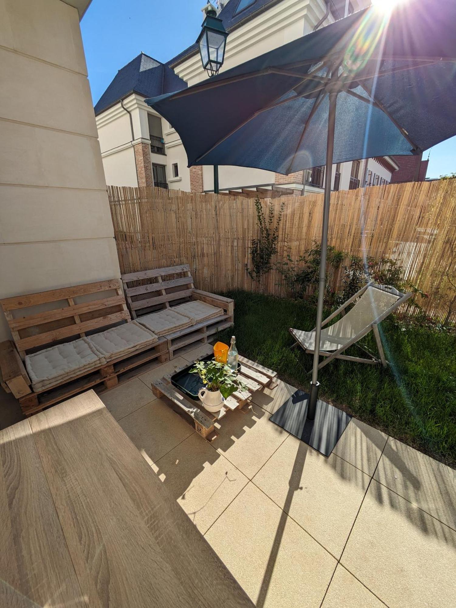 Appartement De Standing Avec Jardin Clamart Esterno foto