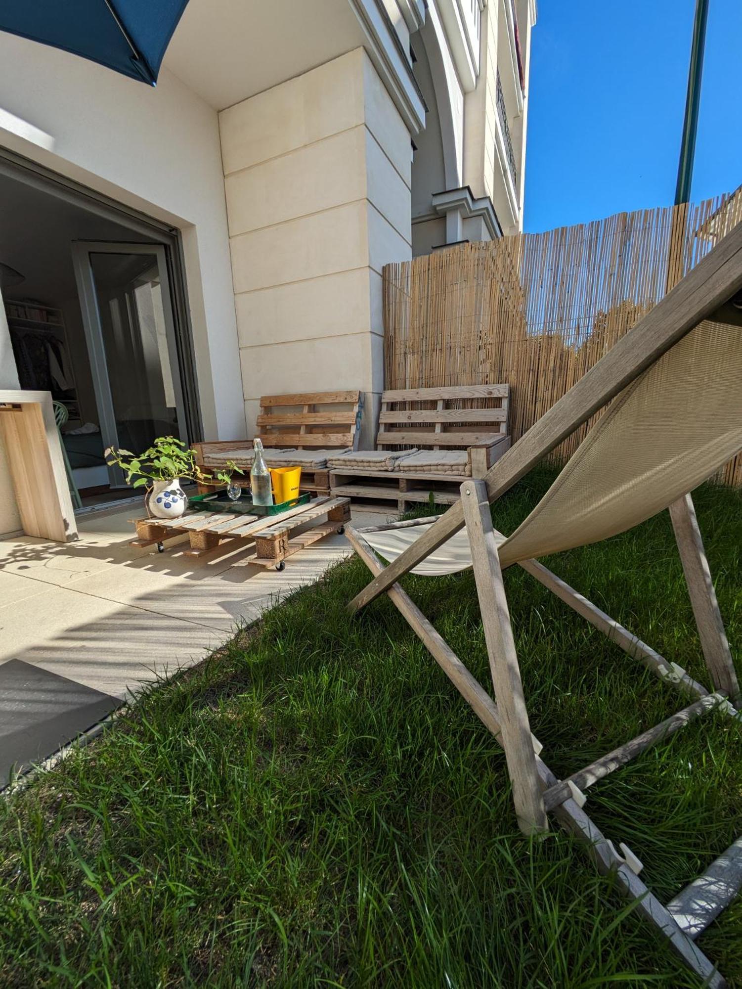 Appartement De Standing Avec Jardin Clamart Esterno foto